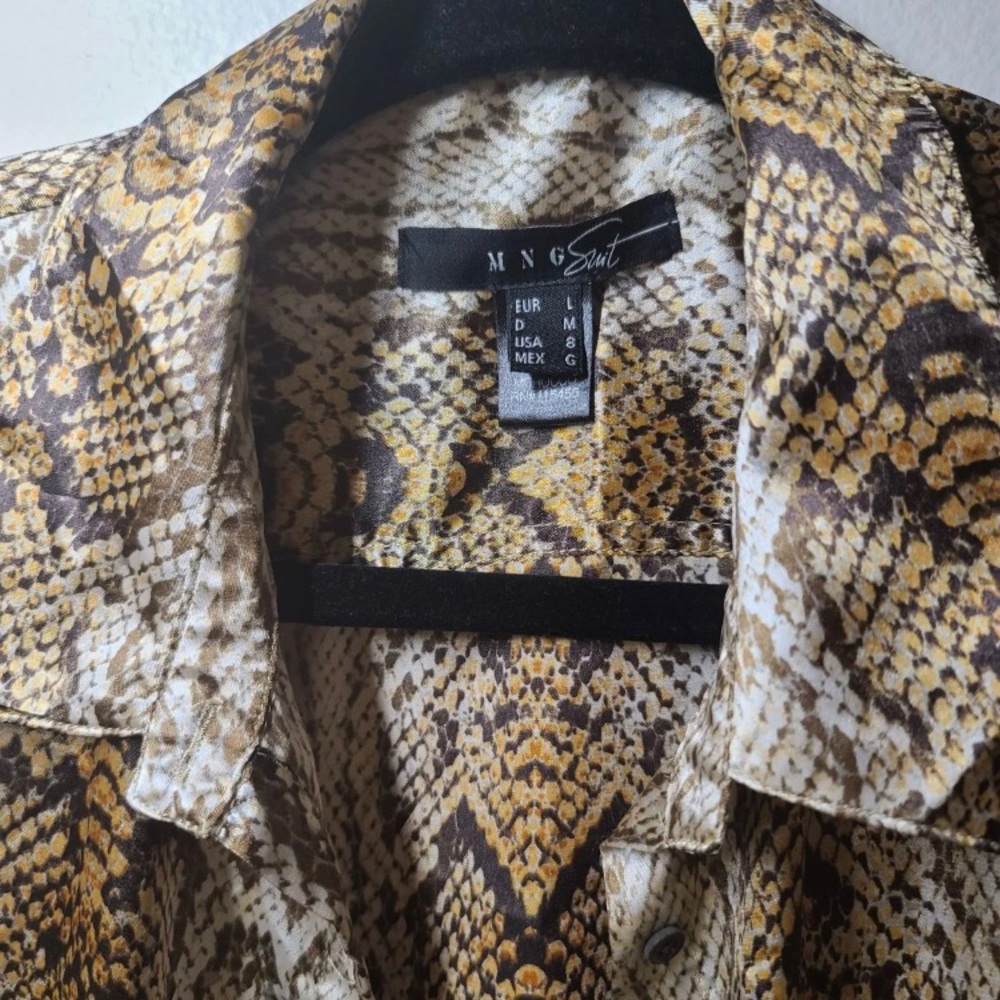 Shirt - Picture 3 of 3